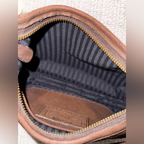 Coach Nubuc Mini Ergo Zip - 4396 - Picture 11 of 11